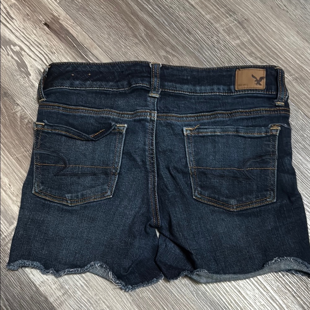 American Eagle Denim Shorts - Picture 3 of 4